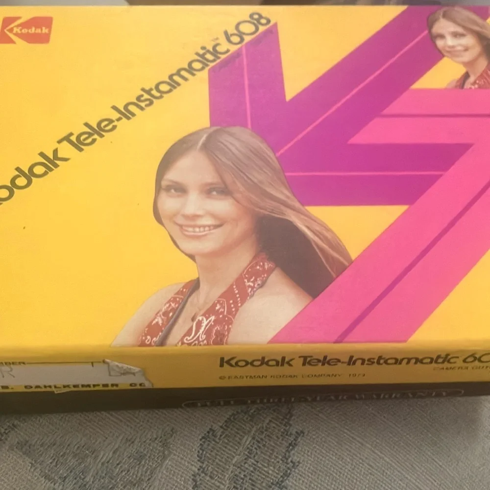 Kodak tele-instamatic 608 vintage camera